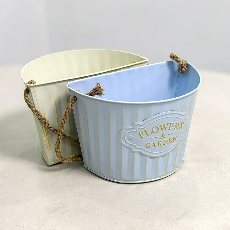 Decorative Hanging Flower Pot Semi Round Wall Basket For Garden Courtyard Balcony 1