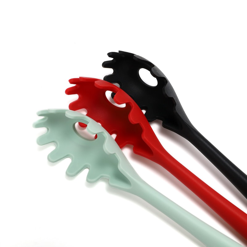 Silicone Pasta Fork Spaghetti Server Spoon With Wooden Handle Heat Resistant Noodle Server 3
