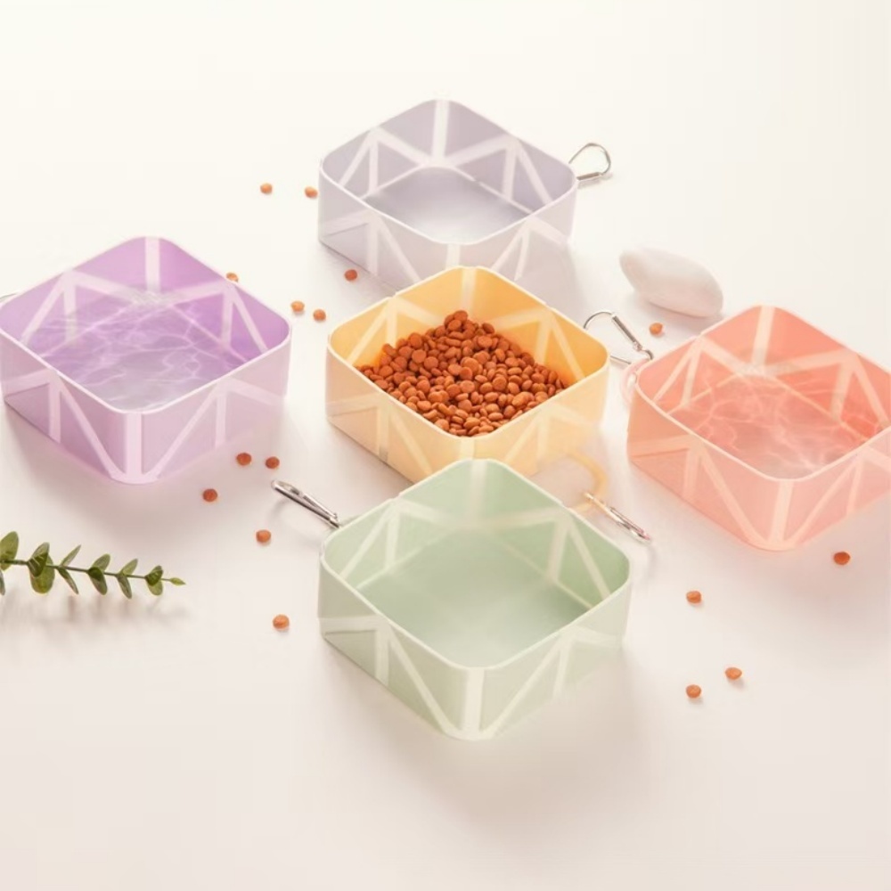 Collapsible Dog Bowl with Clip Portable Silicone Pet Travel Bowl for Food and Water