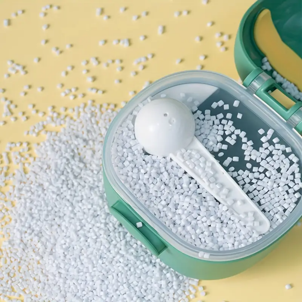 Dinosaur Baby Formula Dispenser With Spoon Portable Milk Powder Container 2