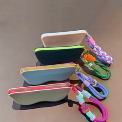 ultra slim waterproof silicone sunglasses case and portable eyeglasses protector