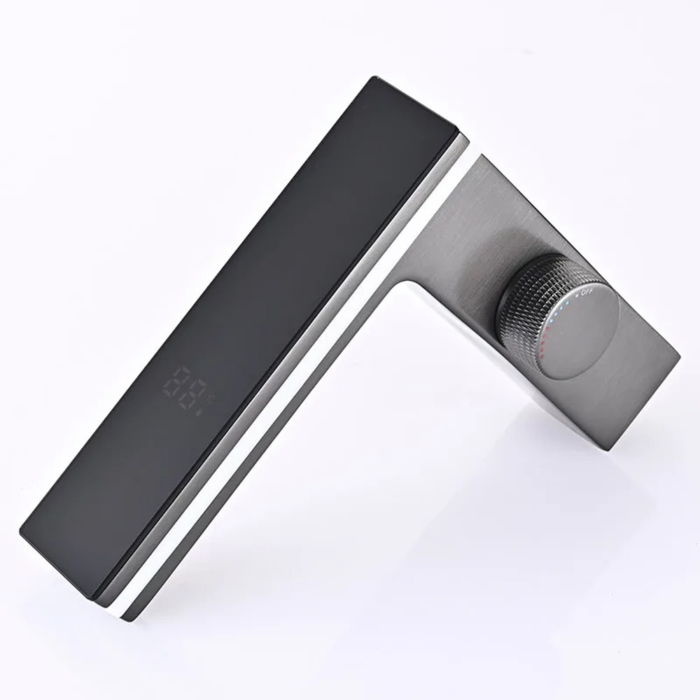 Smart LED Bathroom Sink Faucet With Temperature Display And Brass Mixer Tap 4
