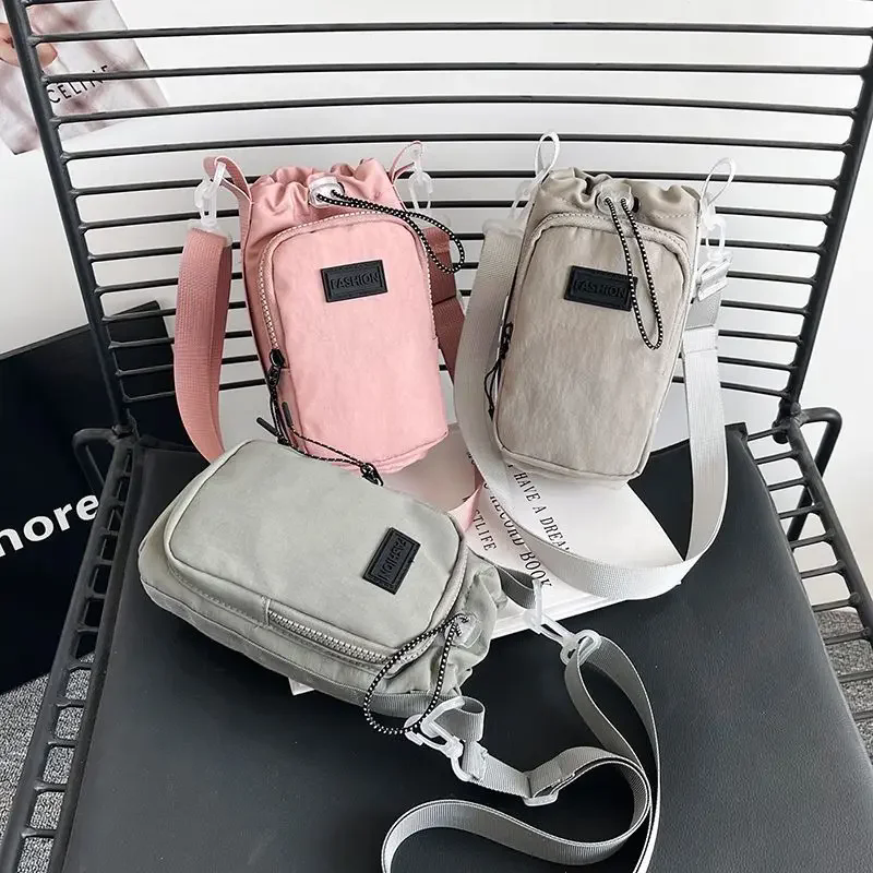 Insulated Water Bottle Carrier Bag With Phone Pocket And Adjustable Strap 2