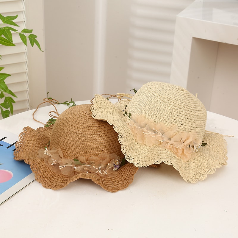 Elegant French Style Wavy Edge Straw Hat For Summer Sun Protection 3