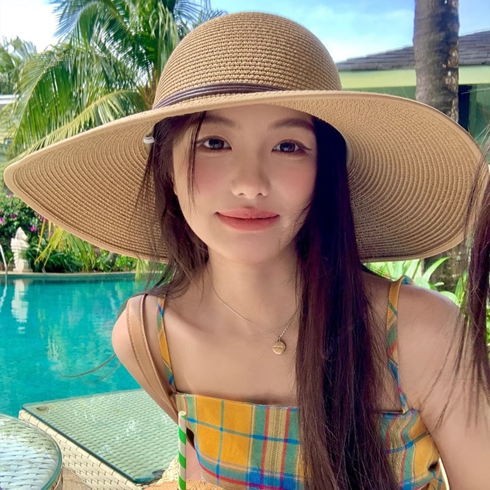 Womens Wide Brim Straw Sun Hat UV Protection Beach & Travel Hat