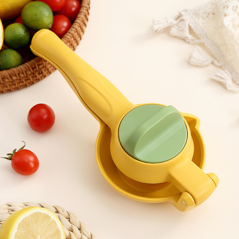 Compact Manual Juice Squeezer Lemon Squeezer and Orange Juicer for Fresh Citrus