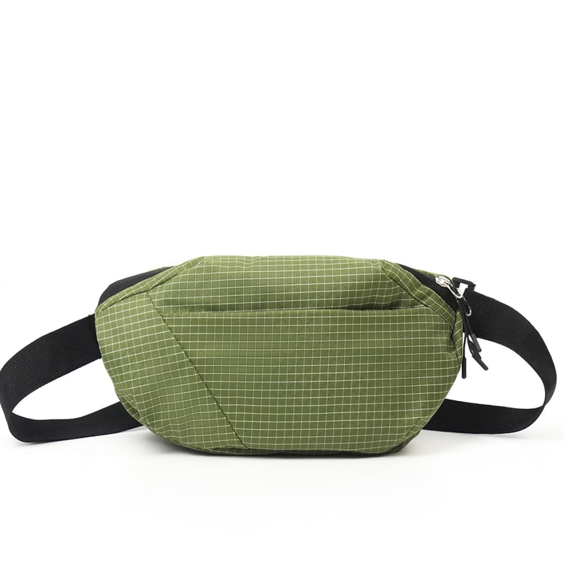 Plaid Mini Chest Bag Lightweight Nylon Phone Crossbody Bag for Travel and Cycling