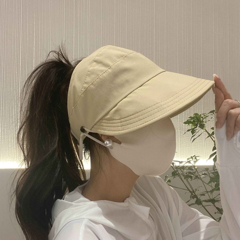 Stylish Foldable Wide Brim Sun Hat For Women Breathable Ponytail Sun Hat With Ventilated Top 1