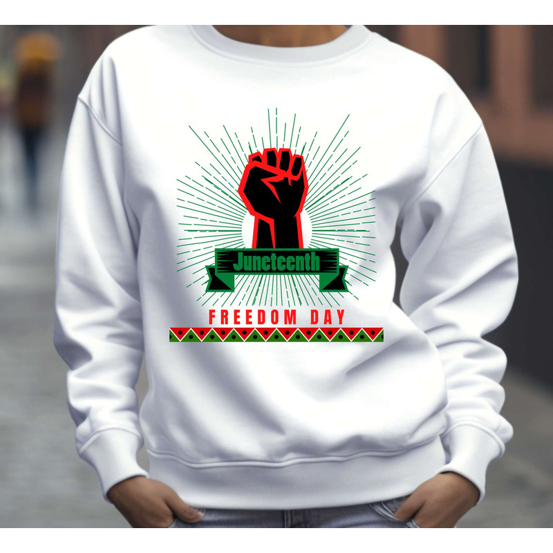 Juneteenth Freedom Day T-Shirt, Red Black Green Fist Graphic, Patriotic Tee for Juneteenth Celebration, Independence Day T-shirt.jpg