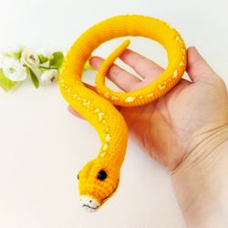 Yellow Snake Python toy Crochet Pattern PDF in English. Original snake toy DIY. Python toy amigurumi pattern pdf