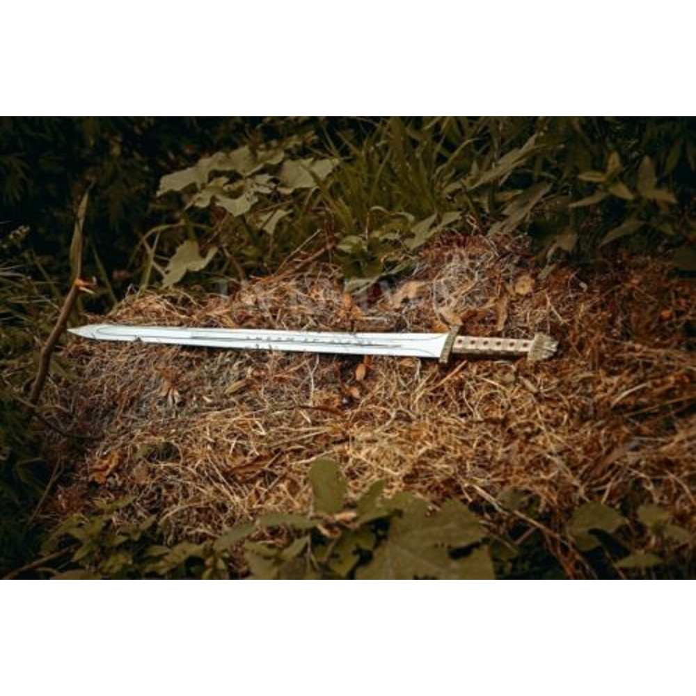 Ragnar&Bjorn's-Viking-SwordAn-Epochal-Artifact-Adorned-with-a-Commemorative-Plaque-USA-Vanguard (8).jpg