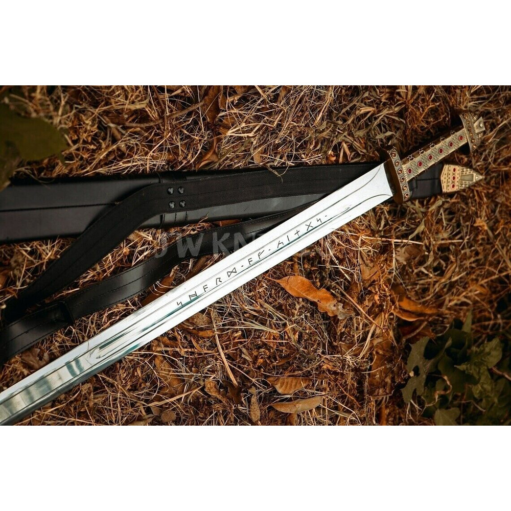 Ragnar&Bjorn's-Viking-SwordAn-Epochal-Artifact-Adorned-with-a-Commemorative-Plaque-USA-Vanguard (1).jpg