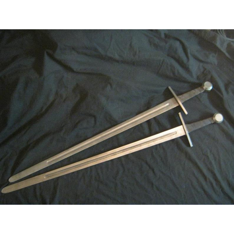 Unveiling_the_Legacy_Medieval_European_Swordcraft (2).jpg