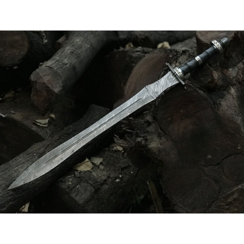 Anniversary_Gift_Viking_Battle-Ready_Sword_with_Damascus_Steel_Blade (7).jpg