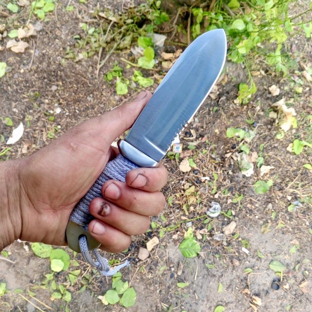 Hand Forged Stainless Steel Hunting Knife Bushcraft Camping Knife With Leather Sheath Gift For Men 1