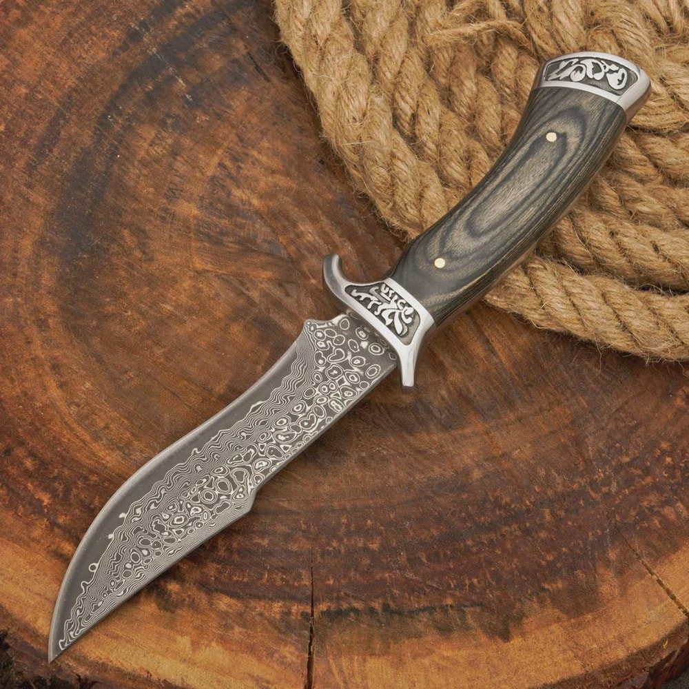 Handmade Damascus Steel Hunting Knife Full Tang Survival Camping Gift For Men 0
