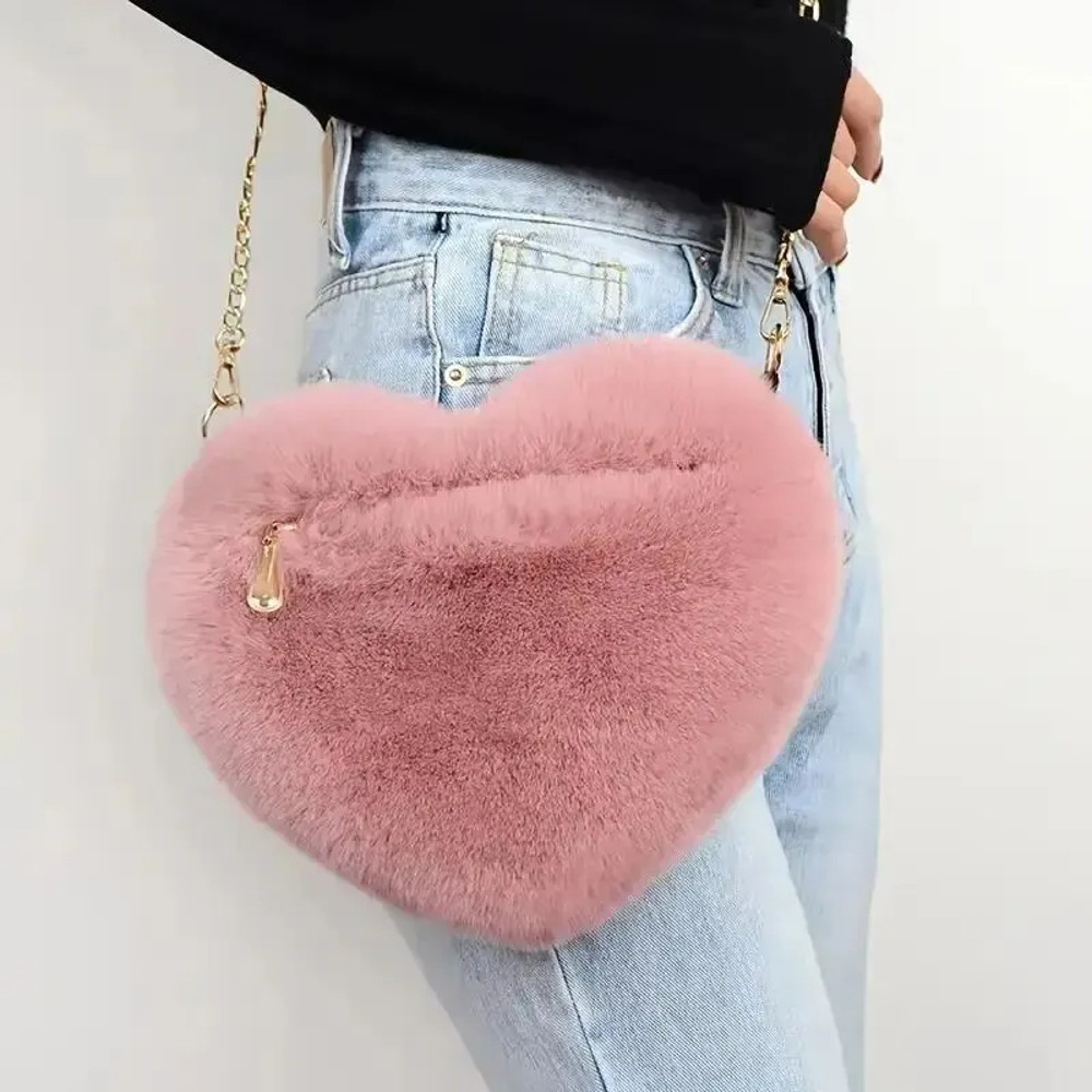 Fluffy Heart Shoulder Bag 4