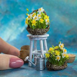 TUTORIAL miniature daffodils from air dry clay in a basket | Dollhouse miniatures | Miniature plant tutorial