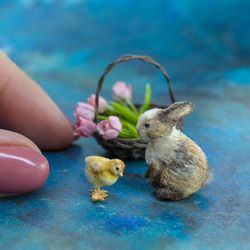 Miniature bunny and chick in a wicker basket | Dollhouse miniatures