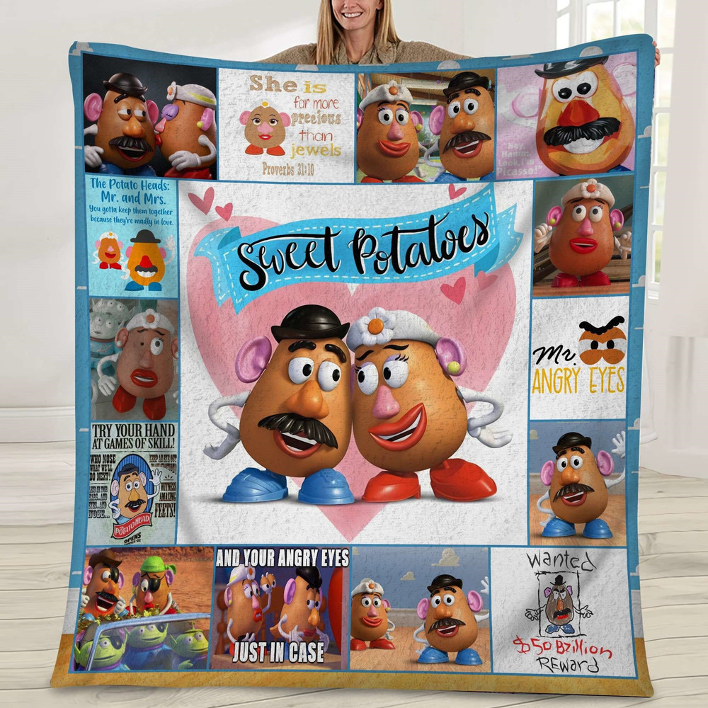 Toy Story Couple Fleece Blanket  Mr Mrs Potato Head Sweet Potato Blanket  Magic Kingdom Fleece Blanket for Bed Couch Sofa.jpg