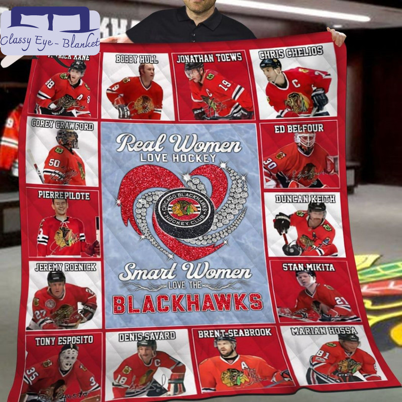 Real Women Love Hockey Smart Women Love The Blackhawks Fleece Blanket - Torunstyle.jpg