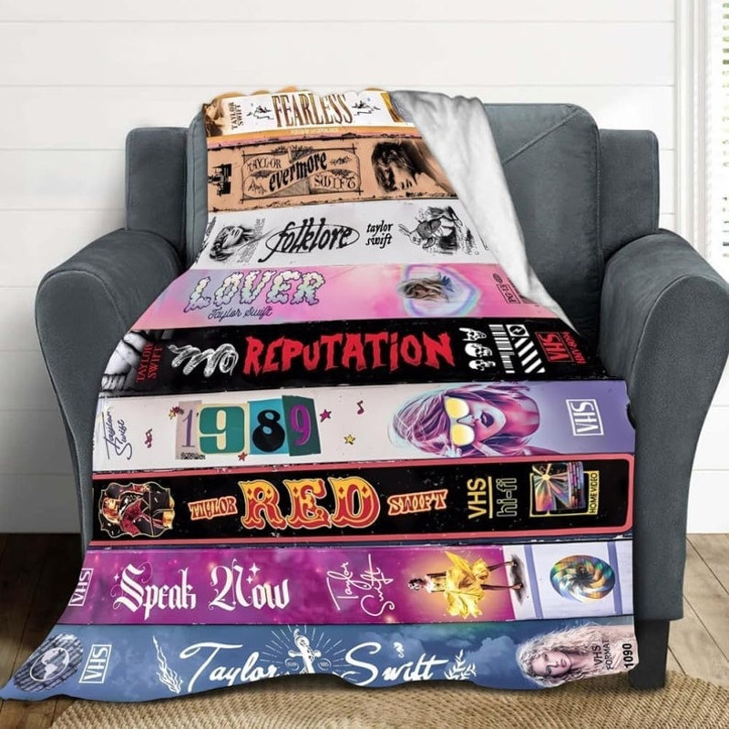 Taylor Eras Tour Swiftie Fleece Blanket, Taylor Quilt, Swiftie Blanket, Eras Tour Merch, Eras Fleece Blanket, Midnight 1989 Red Gift For Her3.jpg
