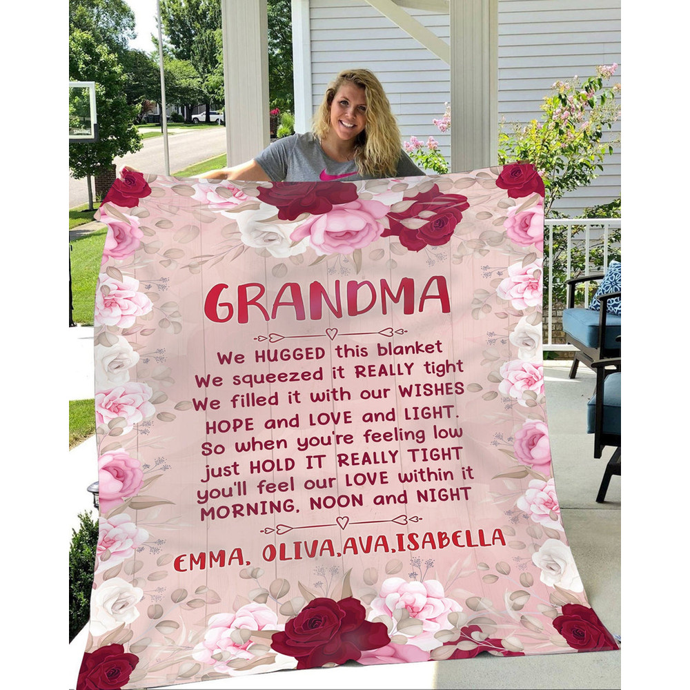 Personalized Grandma Pink Flower Blanket Custom Name Fleece Blanket Birthday Gifts From Granddaughter And Grandson For Grandma Happy Decor.jpg