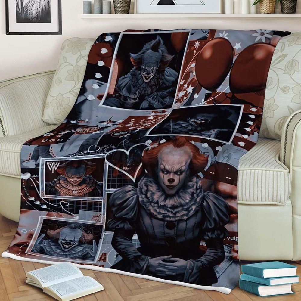 IT Comics Pennywise Amazing Sherpa Fleece Quilt Blanket BL2361 - Wisdom Teez.jpg
