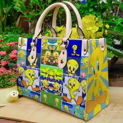 tweety bird leather handbag,tweety bird leather bag,tweety bird crossbody bag