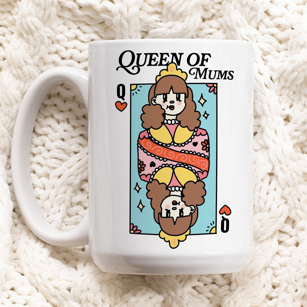 Queen of Mums Mug, Quirky Mothers Day Gift, Gift from Daughter, Mama Mug, Retro Mother Mug, Mom Mug Gift, Birthday Gift, Cute Mug.jpg