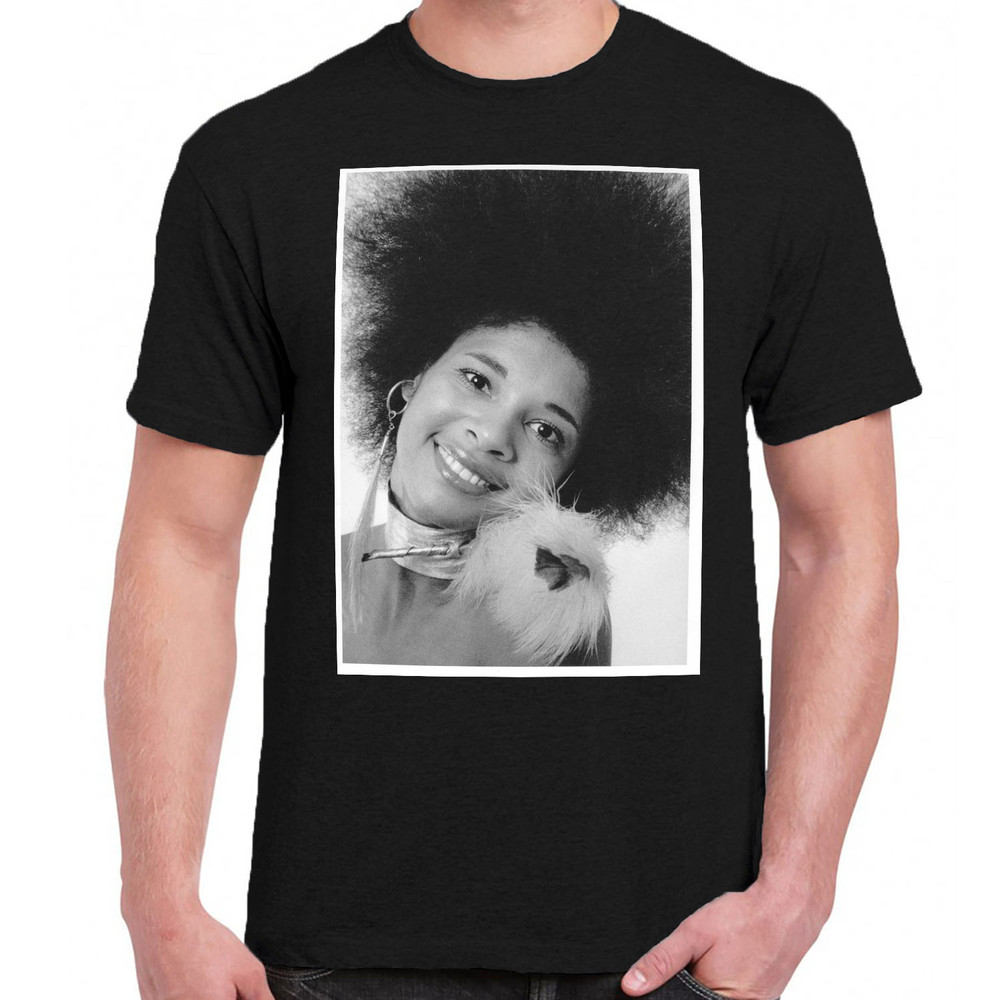 Betty Davis t-shirt 1.jpg
