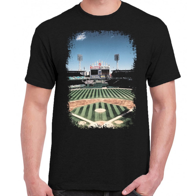 Comiskey park final game 1990 t-shirt.jpg