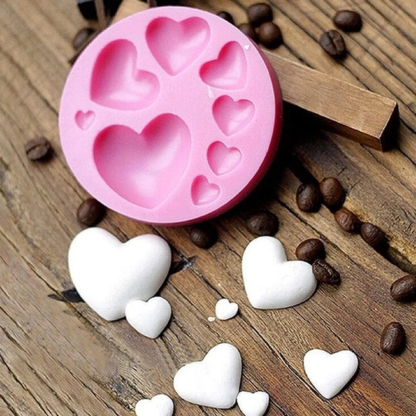 8 Cavity Silicone Heart Molds for Baking (3).jpg