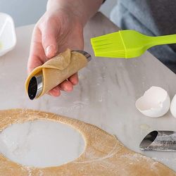 Easy Cannoli Maker