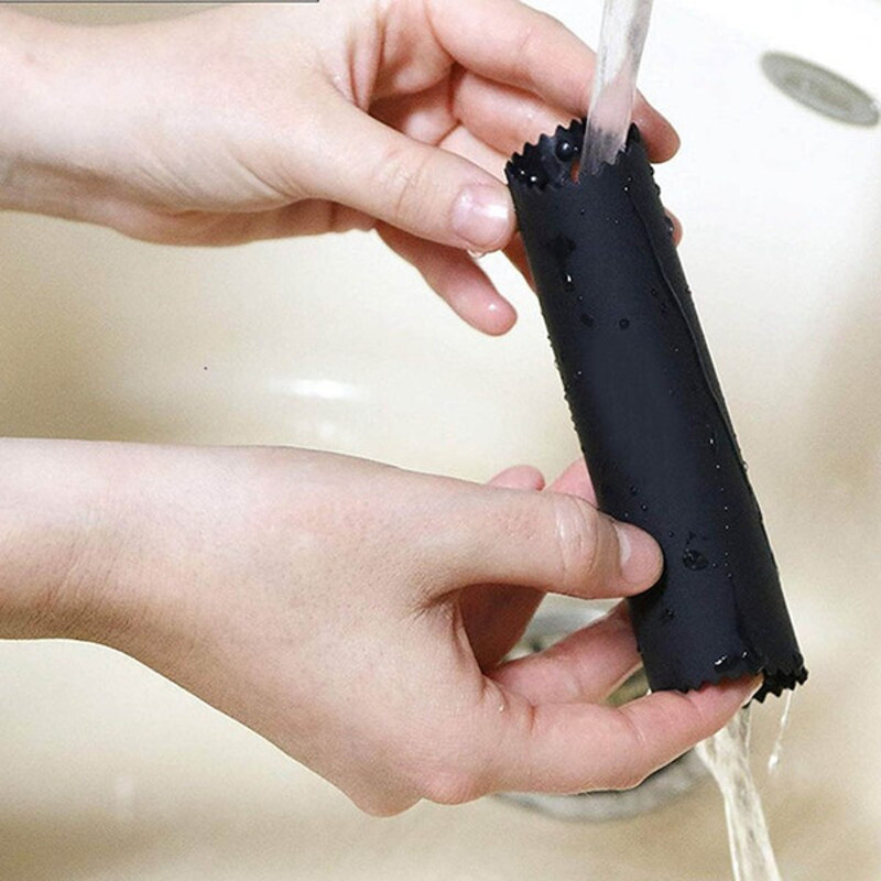 Magic Silicone Garlic Peeler (1).jpg