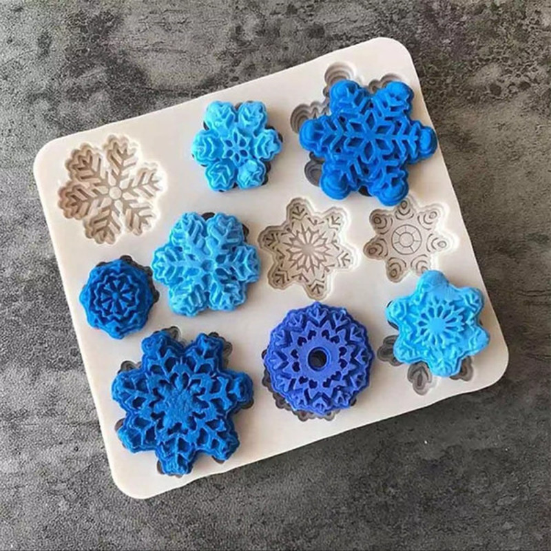 Snowflake Silicone Mold for Baking & Cake Decorating2