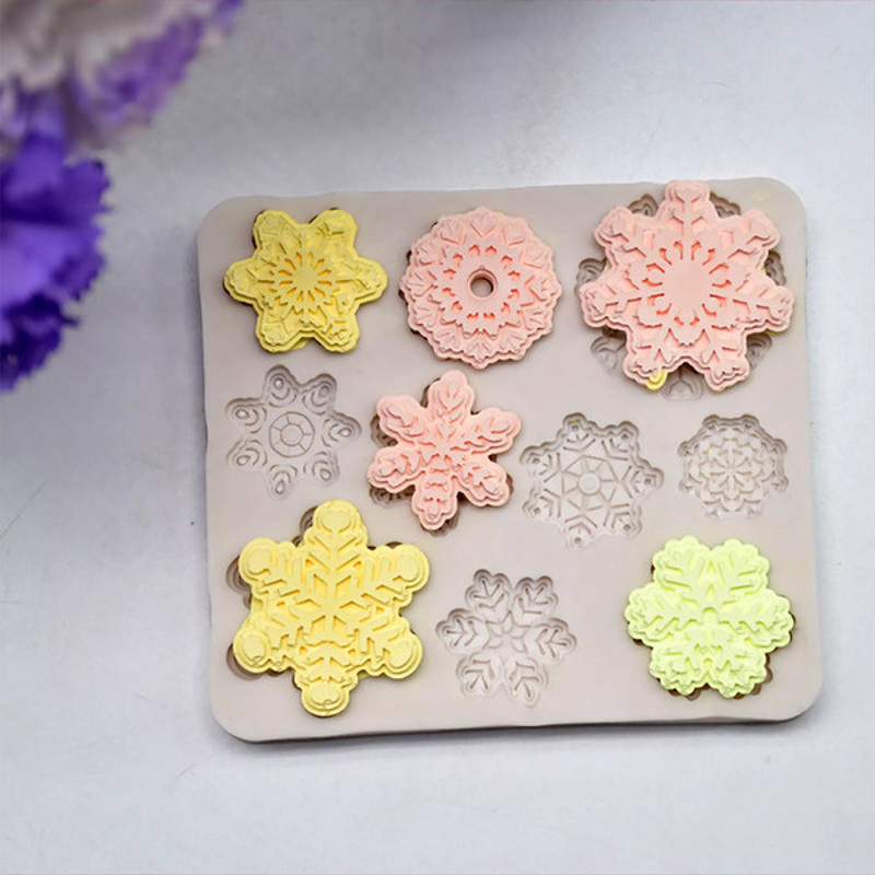 Snowflake Silicone Mold for Baking & Cake Decorating3
