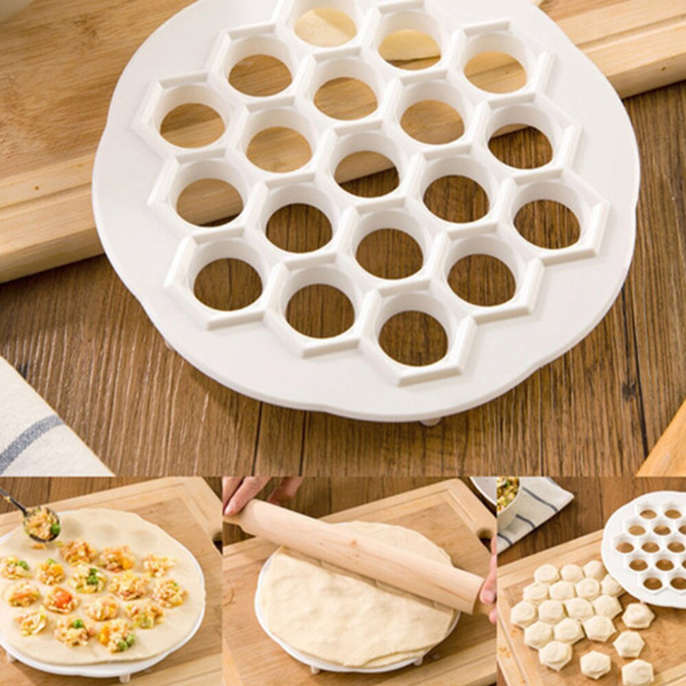 19-Hole Ravioli Maker Mold Tray (1).jpg