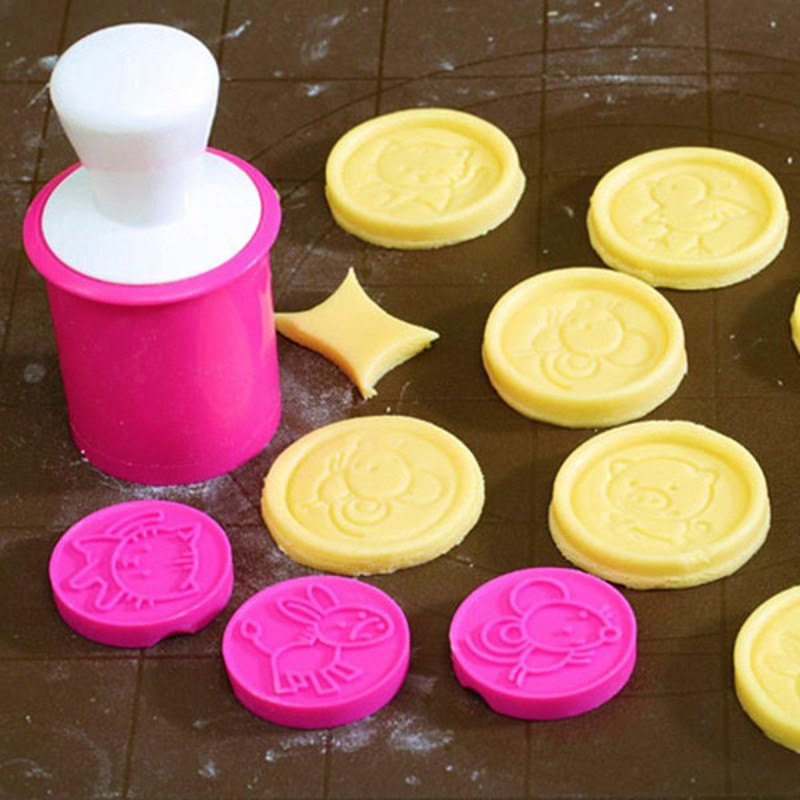 Christmas Cookie Cutter & Stamper Mold (1).jpg