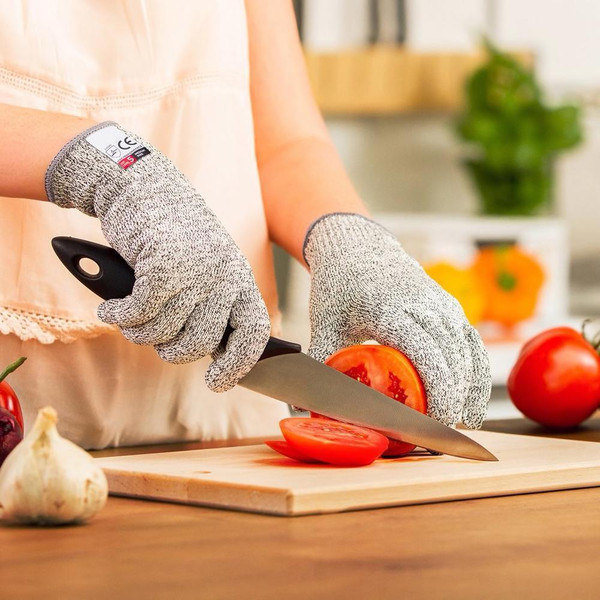 Cut Resistant Kitchen Gloves.jpg