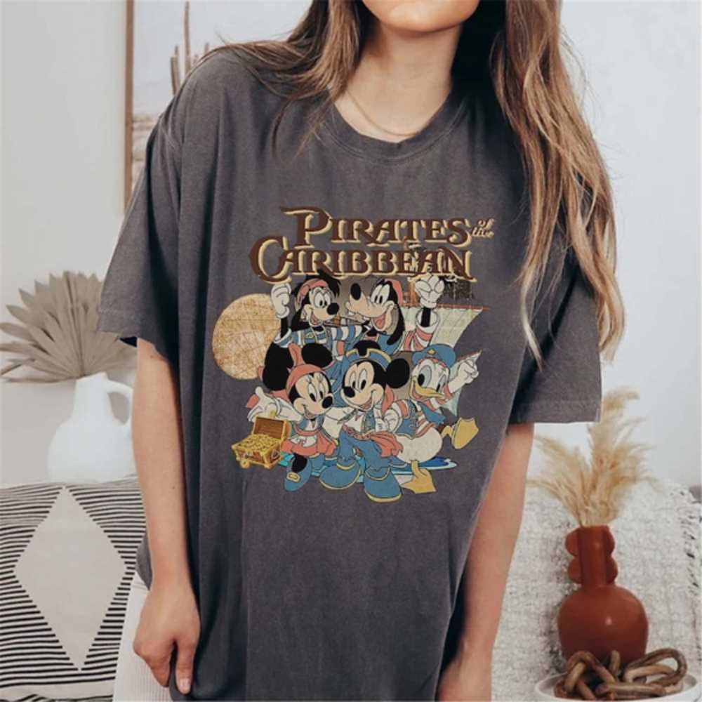 MR1110202311558disneypiratesofthecaribbeanvintageshirtpiratesimage1jpg