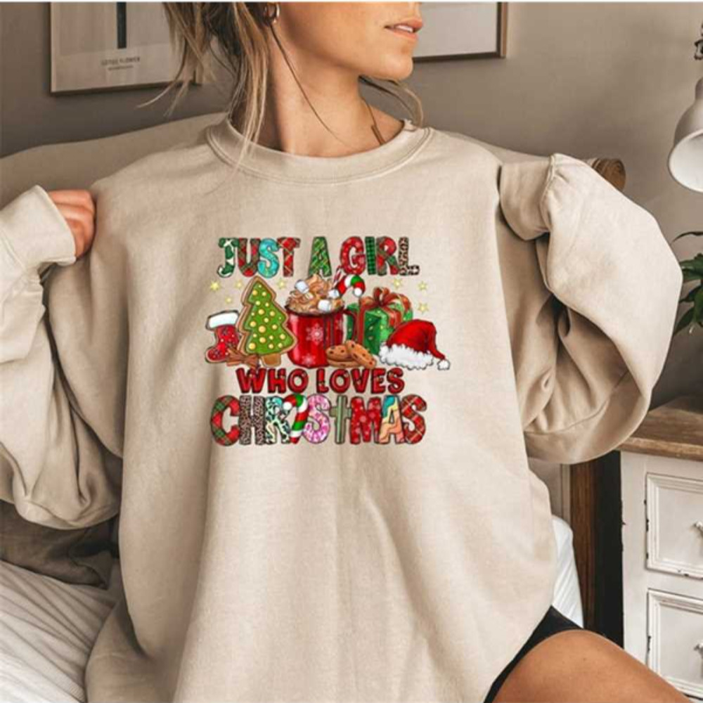 MR1110202394224justagirlwholoveschristmassweatshirtwomensimage1jpg