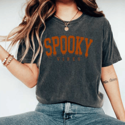 spooky vibes shirt, halloween shirt, halloween t-shirt, halloween spooky vibes, halloween party shirt, spooky shirt