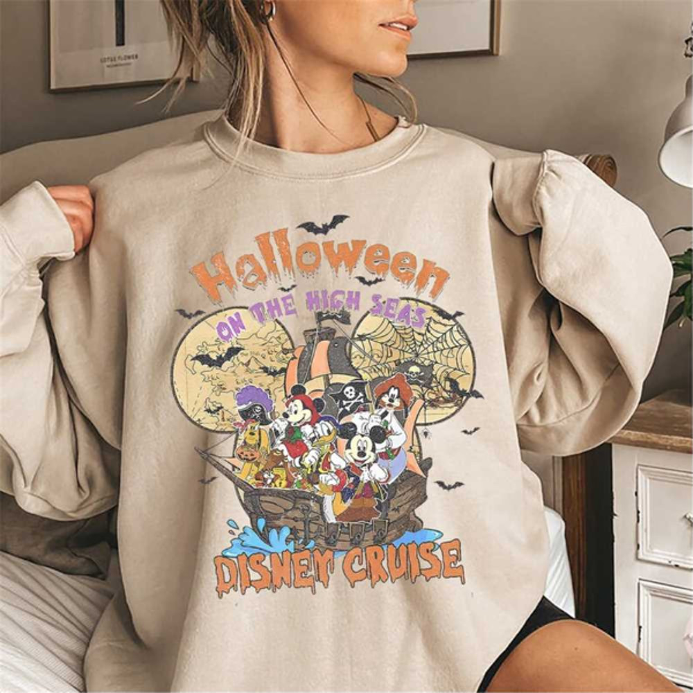 MR910202314439vintagedisneycruisehalloweensweatshirtmickeyandfriendimage1jpg