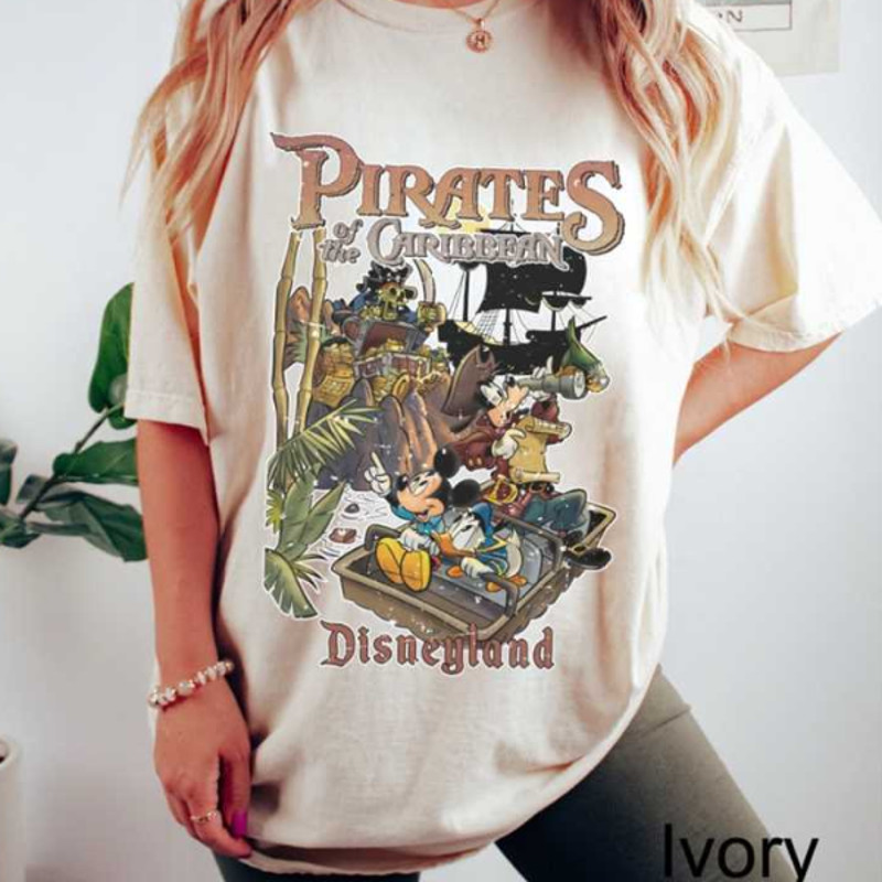 MR9102023105819piratesofthecaribbeandisneylandshirtmickeyandfriendsimage1jpg