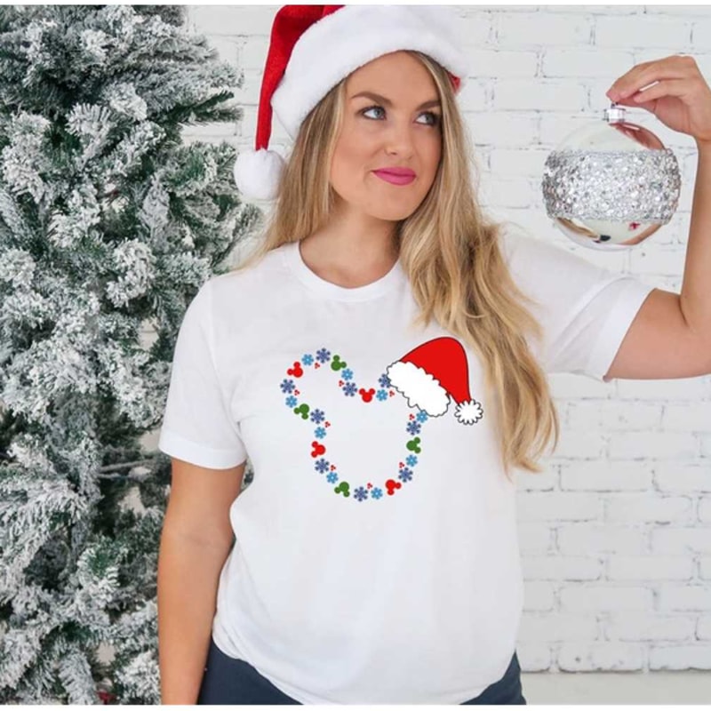 MR228202374259santahatmickeychristmasshirtmickeyschristmaspartyimage1jpg