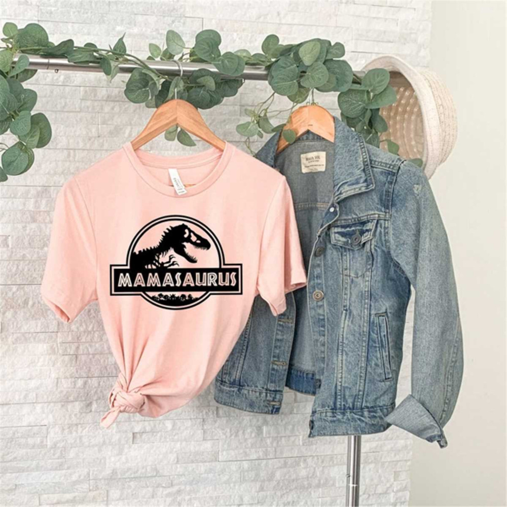 MR2182023171137mamasaurustshirtmomtshirtjurassicjurassicworldimage1jpg