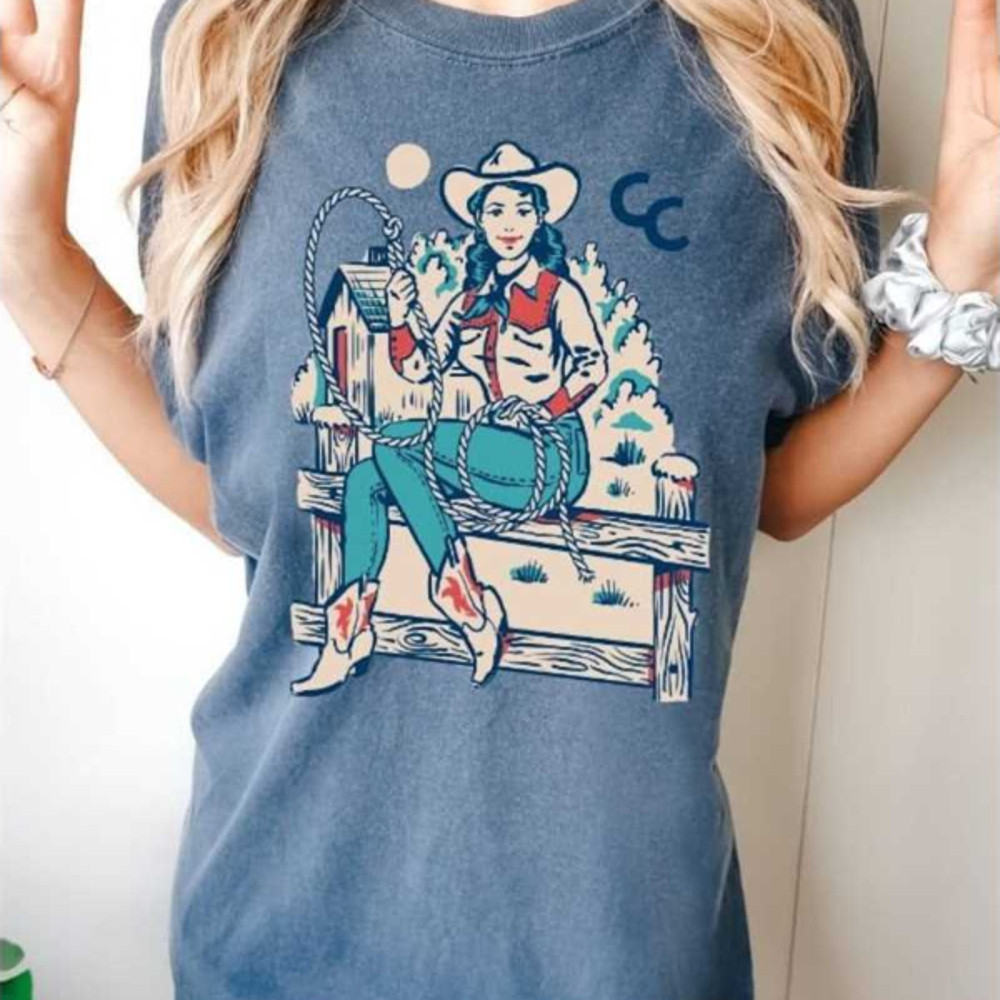 MR2182023105339longlivecowgirlsteecomfortcolorsteeretrorodeoteeimage1jpg