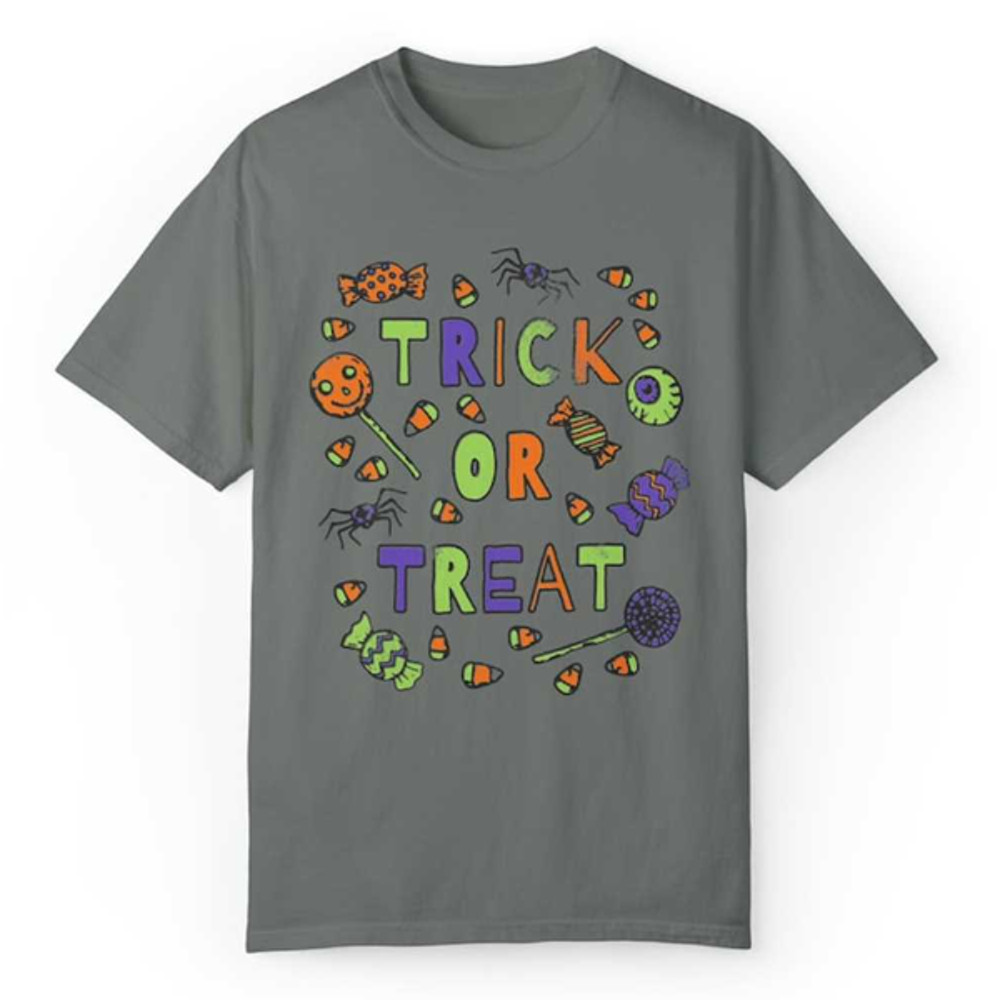 MR218202394041comfortcolorsspookytshirtstrickortreatteehalloweenimage1jpg