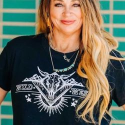 boho cow skull shirt, howdy shirt wild west shirt western graphic tee cowgirl shirt bull skull shirt southwest shirt wes